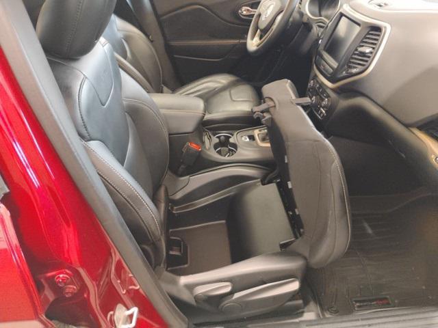 used 2014 Jeep Cherokee car, priced at $6,995