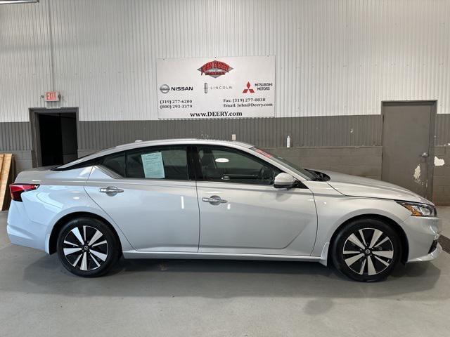 used 2022 Nissan Altima car, priced at $25,995