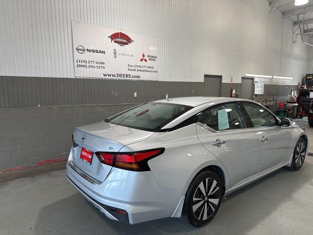 used 2022 Nissan Altima car, priced at $25,995