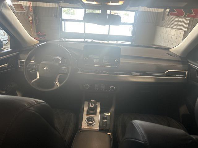 used 2022 Mitsubishi Outlander car, priced at $24,000