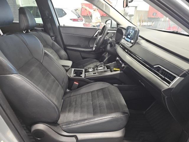used 2022 Mitsubishi Outlander car, priced at $21,995