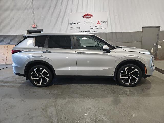 used 2022 Mitsubishi Outlander car, priced at $21,995