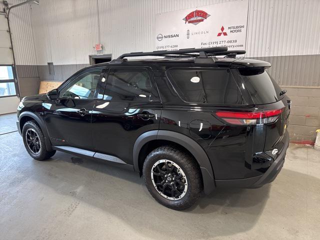 new 2025 Nissan Pathfinder car, priced at $44,557