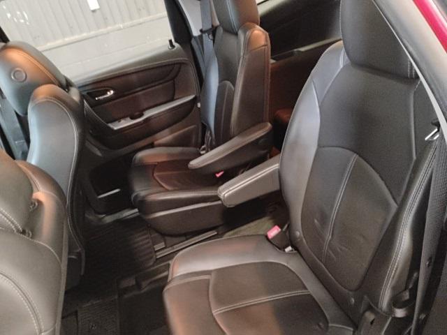 used 2014 Chevrolet Traverse car, priced at $11,325