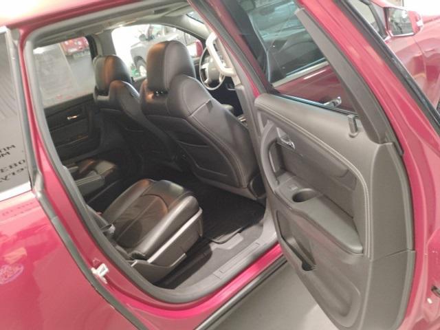 used 2014 Chevrolet Traverse car, priced at $11,325