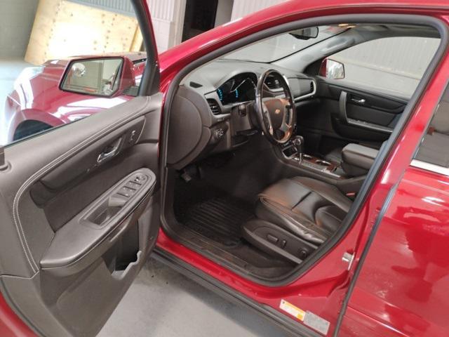 used 2014 Chevrolet Traverse car, priced at $11,325