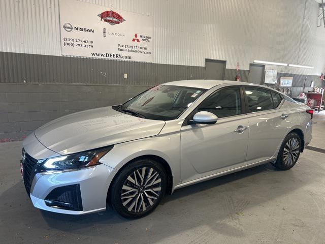 used 2023 Nissan Altima car, priced at $22,500