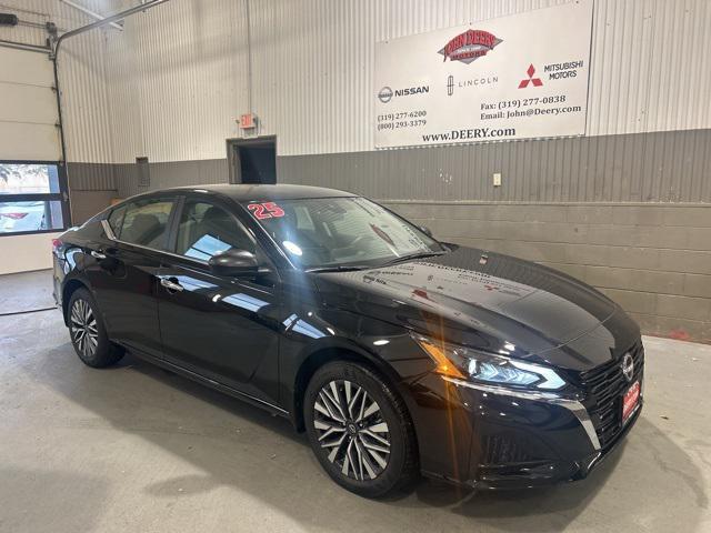 new 2025 Nissan Altima car, priced at $29,561