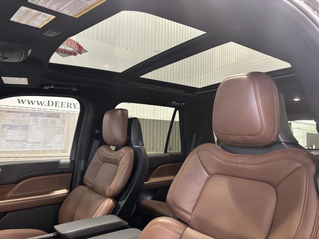 new 2024 Lincoln Navigator car, priced at $102,525