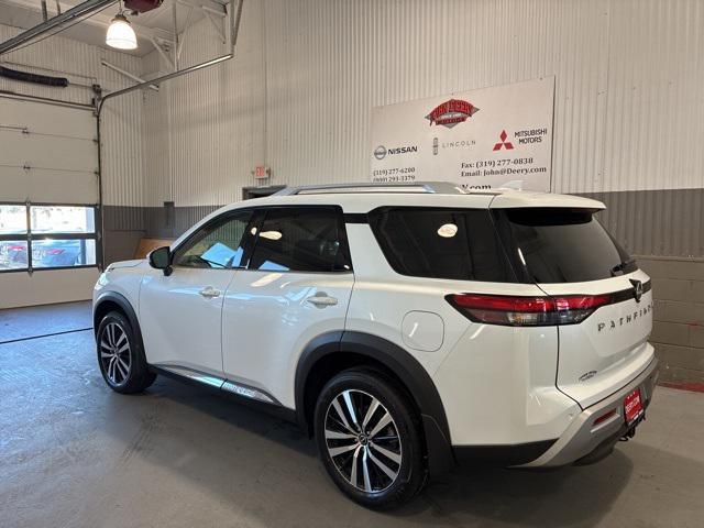 new 2025 Nissan Pathfinder car, priced at $46,031