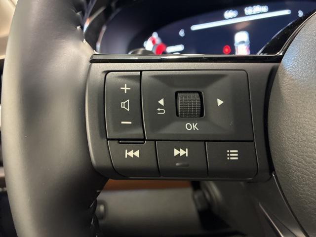 new 2025 Nissan Pathfinder car, priced at $46,031
