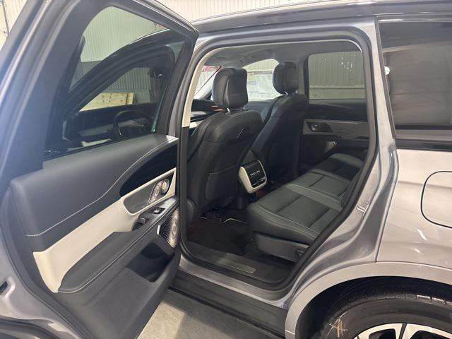 new 2025 Lincoln Nautilus car, priced at $63,293