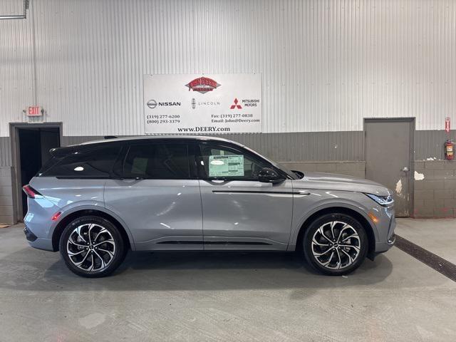 new 2025 Lincoln Nautilus car, priced at $63,293