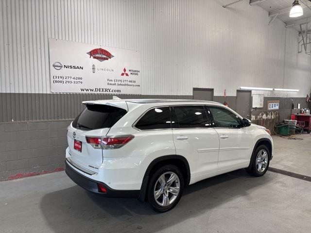 used 2015 Toyota Highlander car, priced at $14,995