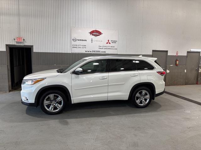 used 2015 Toyota Highlander car, priced at $14,995