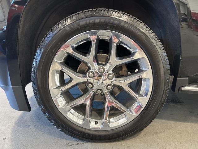 used 2020 Chevrolet Suburban car, priced at $34,999