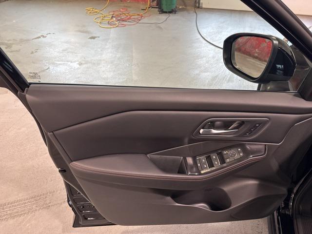 new 2025 Nissan Rogue car, priced at $33,559