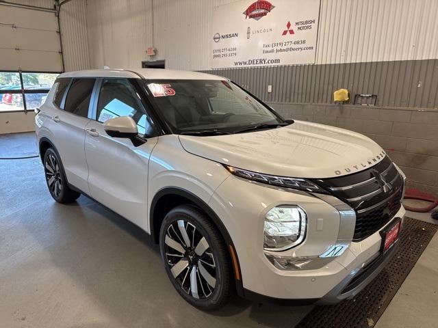 new 2025 Mitsubishi Outlander car, priced at $35,903