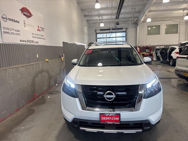 new 2025 Nissan Pathfinder car, priced at $55,490