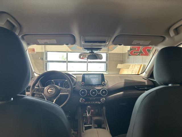 new 2025 Nissan Sentra car, priced at $26,324