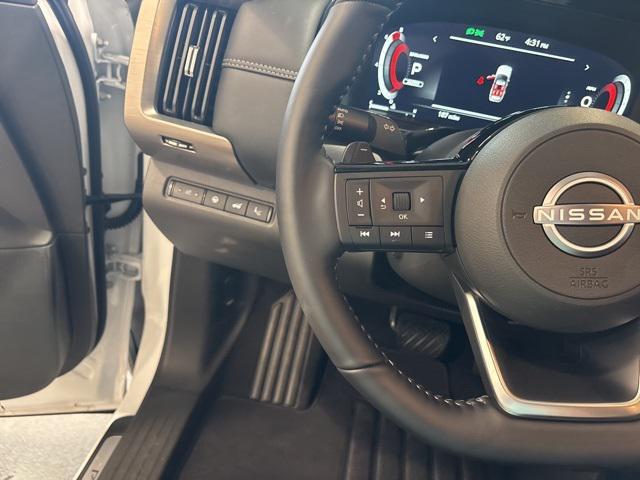 new 2025 Nissan Pathfinder car, priced at $52,348