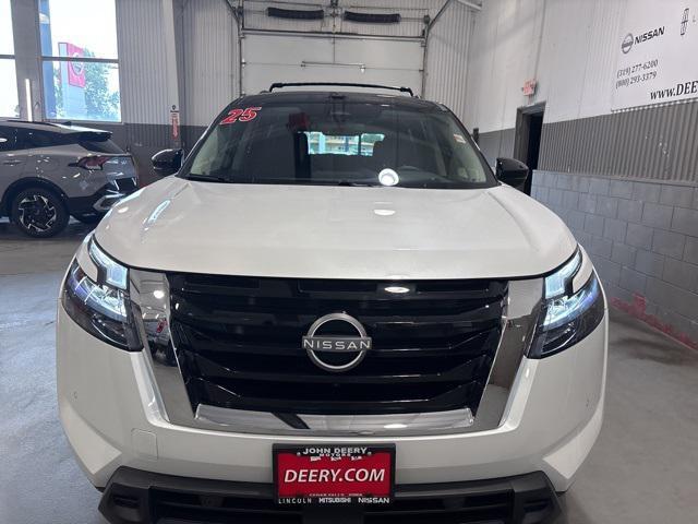 new 2025 Nissan Pathfinder car, priced at $52,348