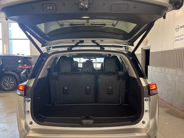 new 2025 Nissan Pathfinder car, priced at $47,693