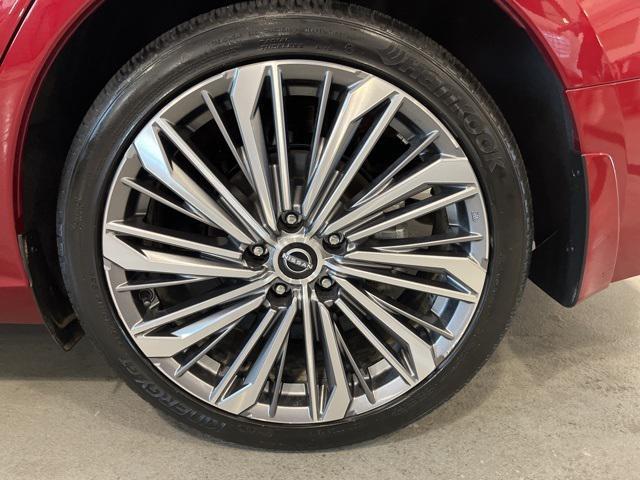 used 2024 Nissan Altima car, priced at $29,995