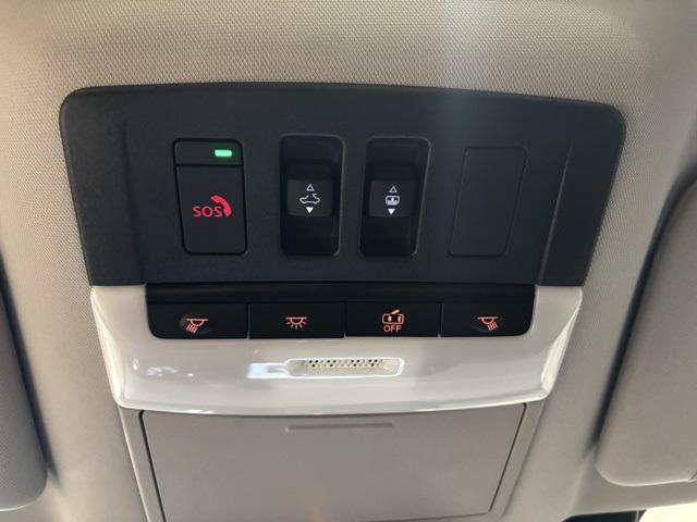 new 2025 Nissan Pathfinder car, priced at $44,176
