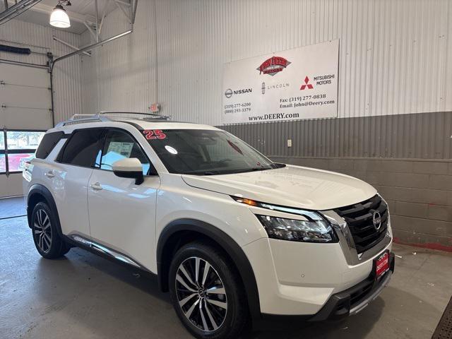 new 2025 Nissan Pathfinder car, priced at $52,078