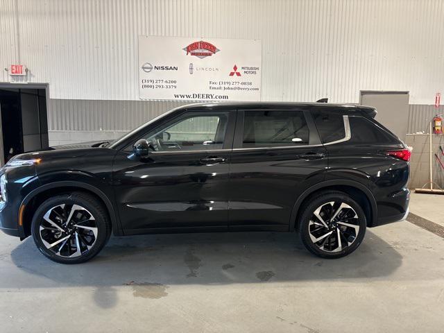 new 2024 Mitsubishi Outlander car, priced at $32,803