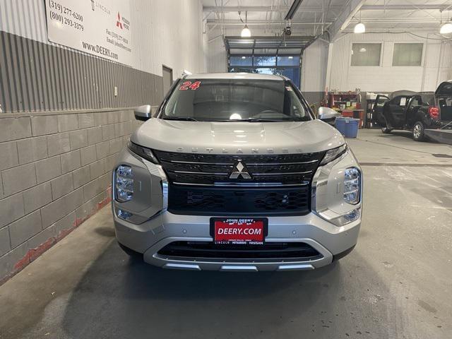 new 2024 Mitsubishi Outlander car, priced at $34,554