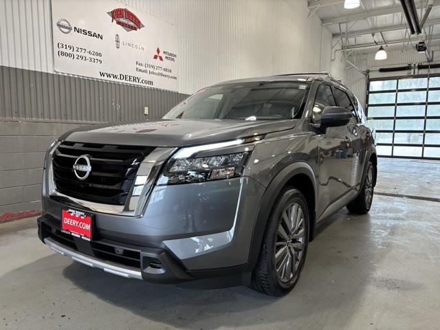 new 2025 Nissan Pathfinder car, priced at $44,176