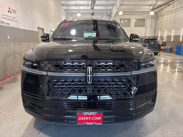new 2025 Lincoln Navigator car, priced at $107,855