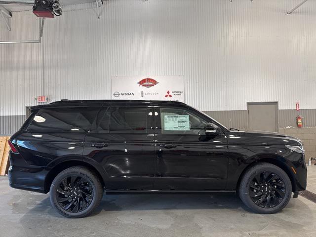 new 2025 Lincoln Navigator car, priced at $107,855