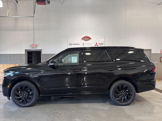 new 2025 Lincoln Navigator car, priced at $107,855