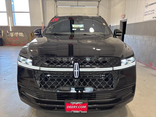 new 2025 Lincoln Navigator L car, priced at $112,765
