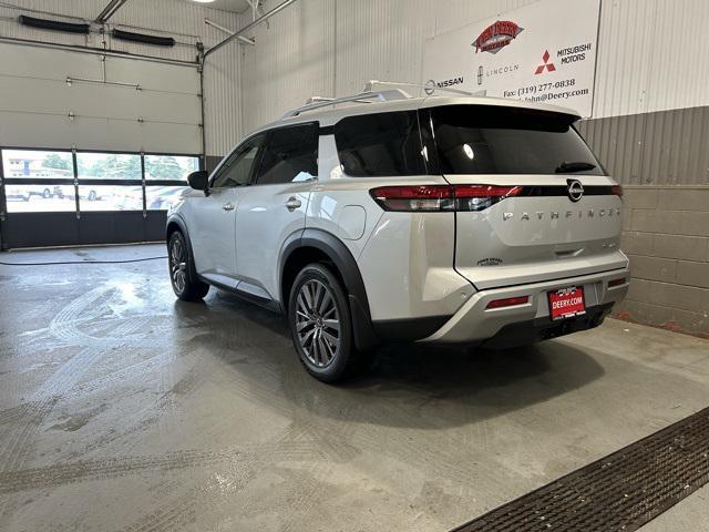 new 2024 Nissan Pathfinder car, priced at $46,300