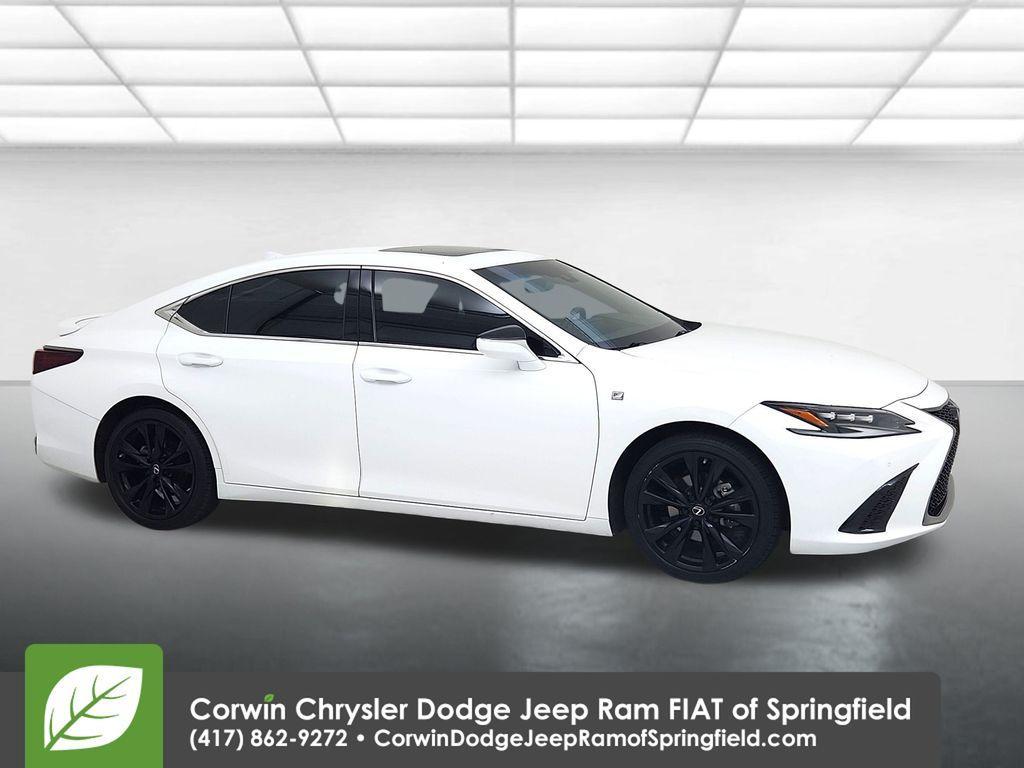 used 2023 Lexus ES 300h car, priced at $37,997