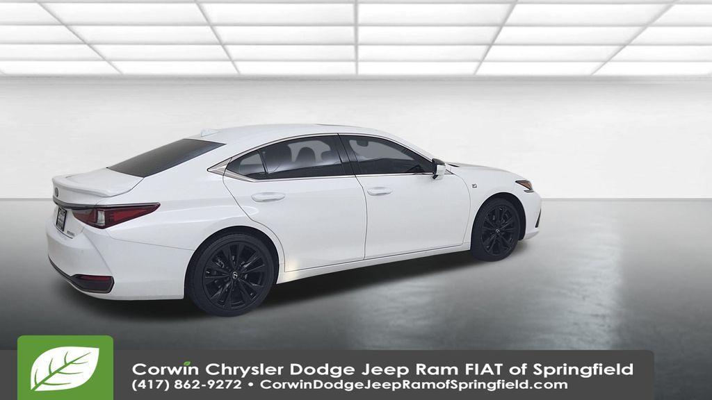 used 2023 Lexus ES 300h car, priced at $37,887