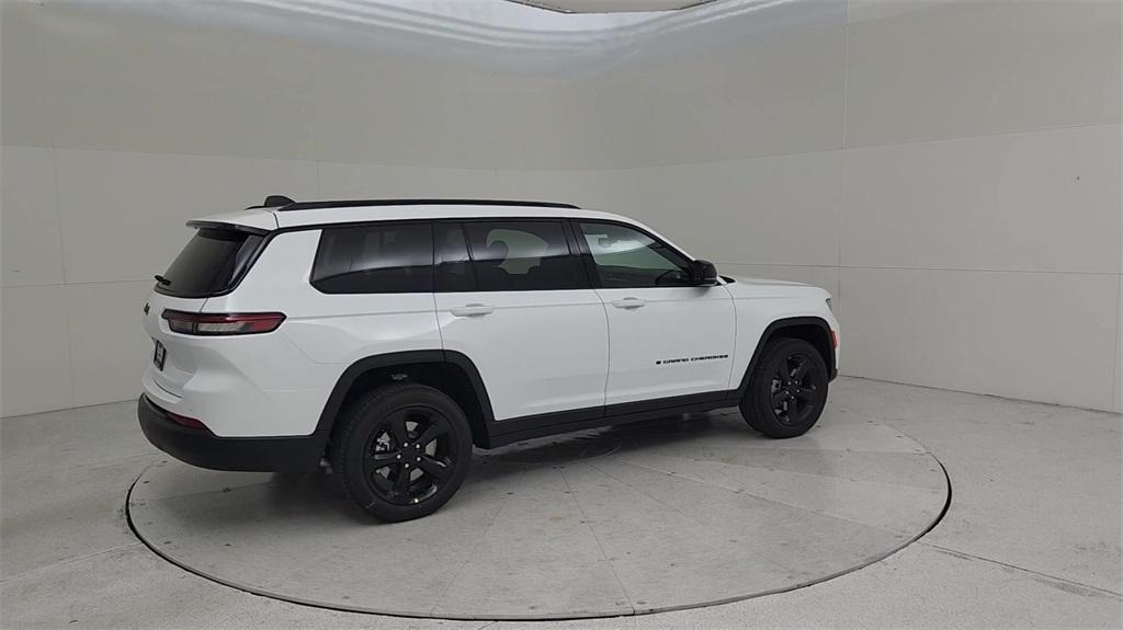 new 2024 Jeep Grand Cherokee L car, priced at $44,263