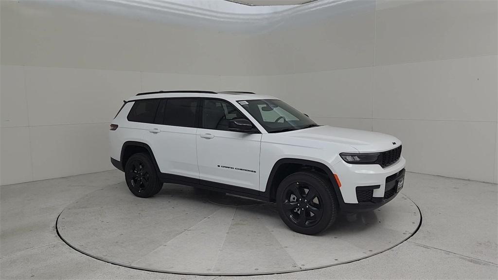 new 2024 Jeep Grand Cherokee L car, priced at $44,263