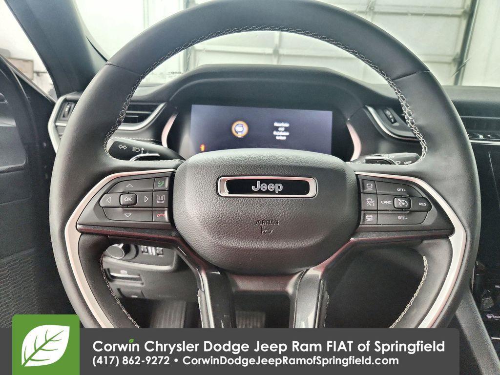 used 2023 Jeep Grand Cherokee car, priced at $33,492