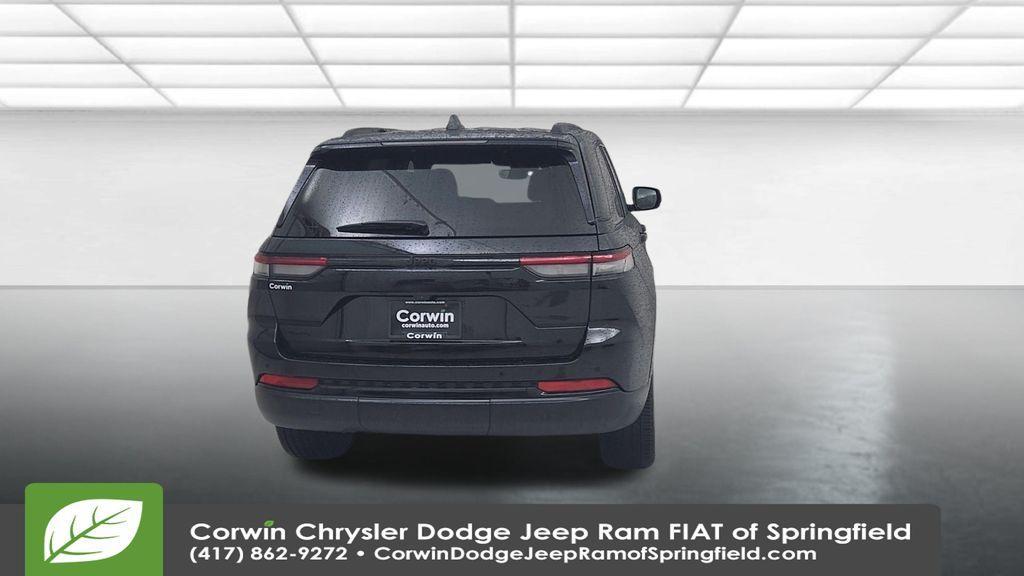 used 2023 Jeep Grand Cherokee car, priced at $33,492