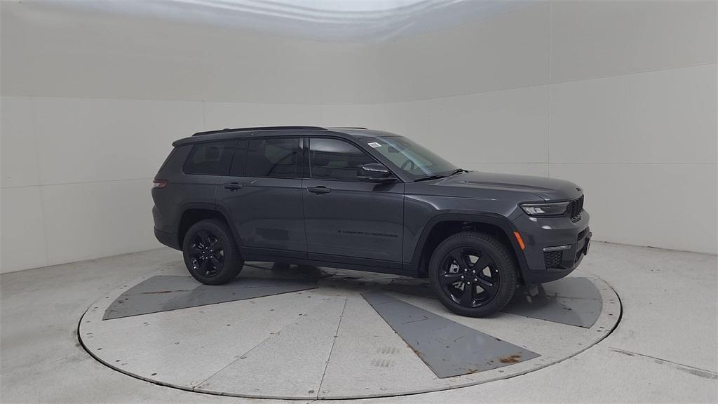 new 2025 Jeep Grand Cherokee L car, priced at $52,538