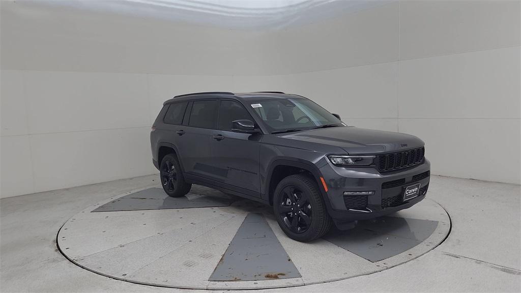 new 2025 Jeep Grand Cherokee L car, priced at $52,538