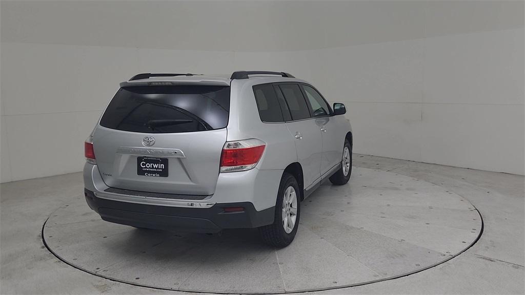used 2012 Toyota Highlander car, priced at $7,900