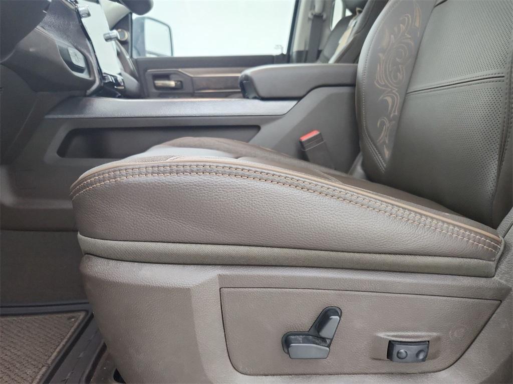new 2025 Ram 3500 car, priced at $98,376