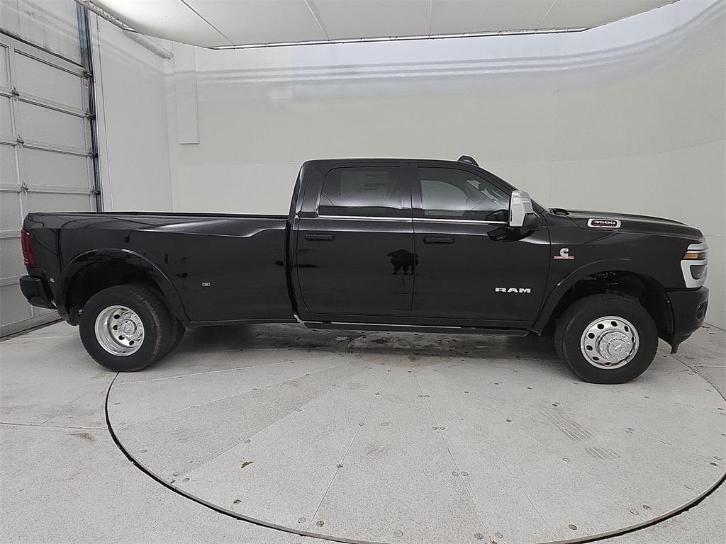 new 2025 Ram 3500 car, priced at $98,376