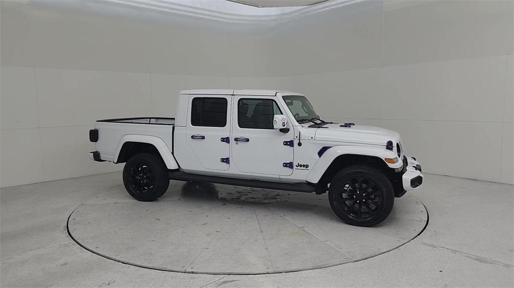 used 2023 Jeep Gladiator car, priced at $41,470